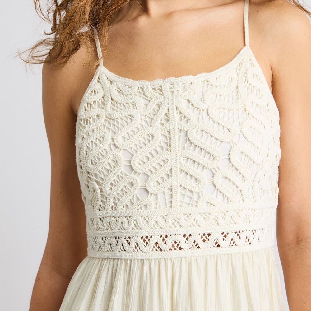 RW&CO. Sleeveless Crochet And Chiffon Midi Dress - Picture 6 of 6